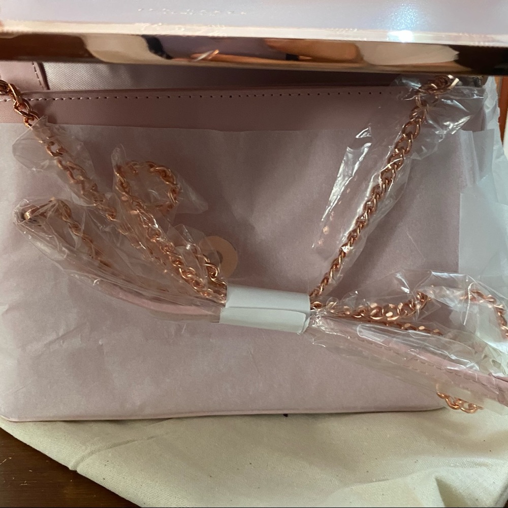 Ted Baker London Pink Leather Crossbody Bag - Picture 5 of 10